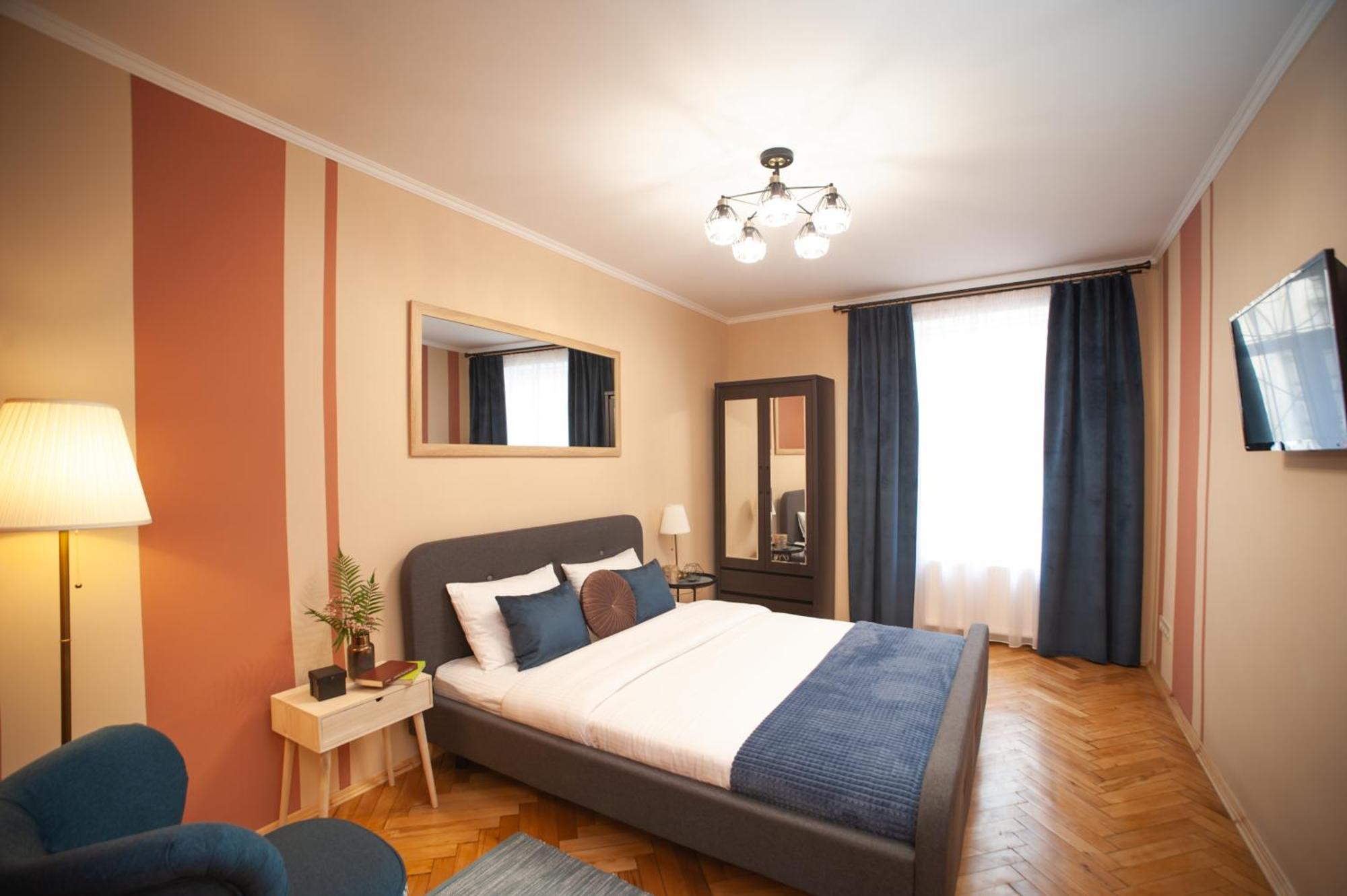 Romantic Suite, 3Mins To Rynok Square Львов Экстерьер фото